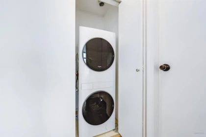 Mudroom Photo of 604 5933 Cooney Road, Richmond, BC
