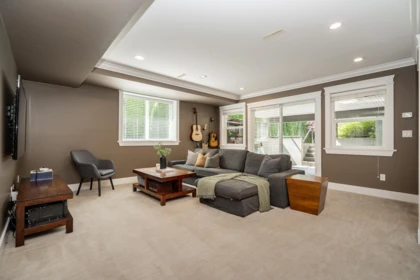 Hallway Photo of 1312 Kingston Street, Coquitlam, BC