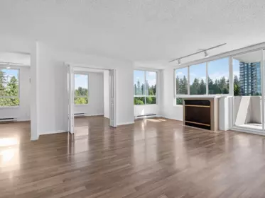 Kitchen Island Photo of 1102 551 Austin Avenue, Coquitlam, BC