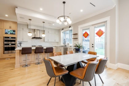 Breakfast Nook Photo of 1720 166a Street, Surrey, BC