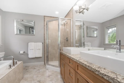 Laundry Room Photo of 41743 Honey Lane, Squamish, BC