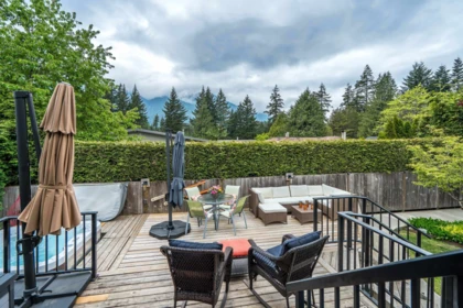 Outdoor Deck Photo of 41743 Honey Lane, Squamish, BC