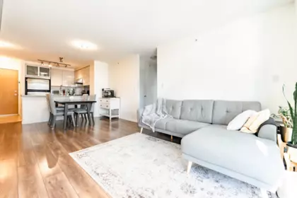 2703 2289 Yukon Crescent, Burnaby, BC, Burnaby — Apartment/Condo for sale