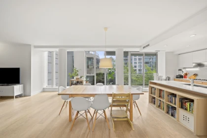 201 1409 W Pender Street, Vancouver, BC, Vancouver — Apartment/Condo for sale