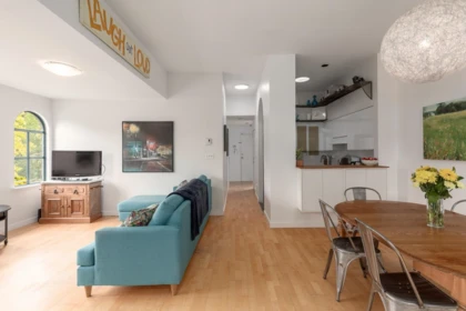 Kitchen Photo of 301 700 E Pender Street, Vancouver, BC