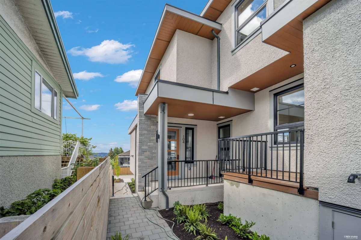 Exterior Rear Photo of 946 Dansey Avenue, Coquitlam, BC