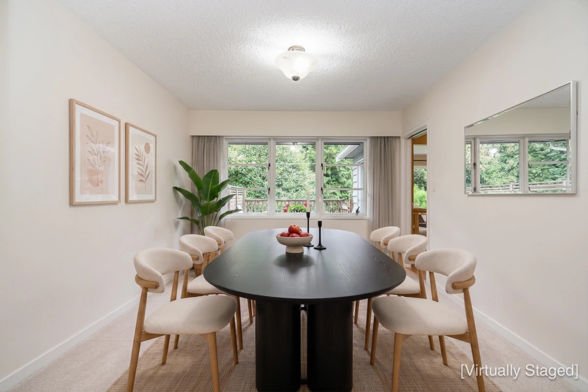 Dining Area Photo of 612 Hillcrest Street, Coquitlam, BC