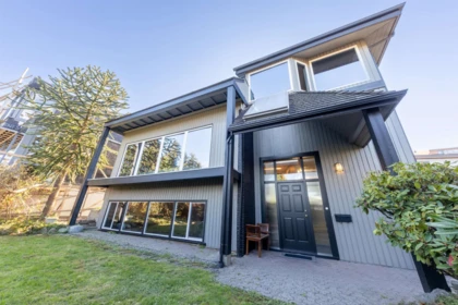Loft / Bonus Room Photo of 4393 Puget Drive, Vancouver, BC