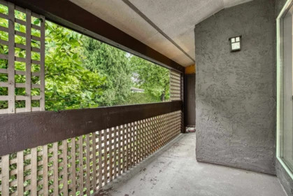 Hot Tub / Spa Photo of 1216 34909 Old Yale Road, Abbotsford, BC