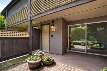 1216 34909 Old Yale Road, Abbotsford, BC, Abbotsford — Townhouse for sale