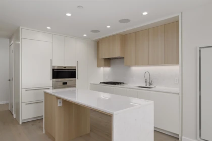 2501 7433 Cambie Street, Vancouver, BC, Vancouver — Apartment/Condo for sale