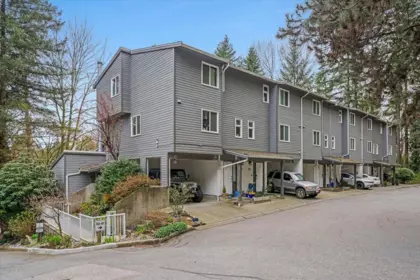 Backyard Photo of 44 1240 Falcon Drive, Coquitlam, BC