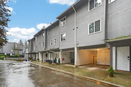 Swimming Pool Photo of 44 1240 Falcon Drive, Coquitlam, BC