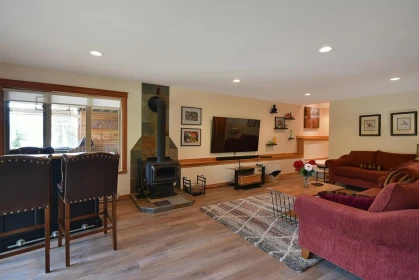 Hot Tub / Spa Photo of 18 4622 Sinclair Bay Road, Garden Bay, BC