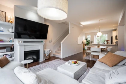 Breakfast Nook Photo of 15 1245 Holtby Street, Coquitlam, BC