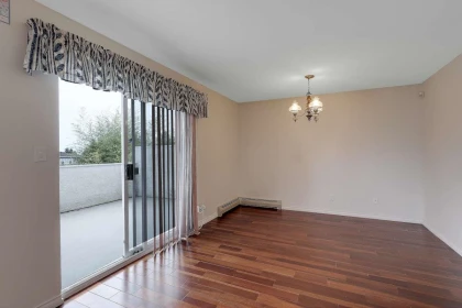 Breakfast Nook Photo of 5136 Portland Street, Burnaby, BC