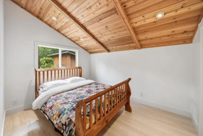Bedroom 2 Photo of 675 Little Boulevard, Gabriola Island, BC