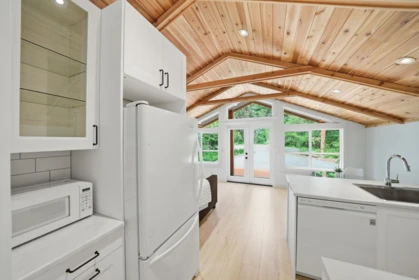 Laundry Room Photo of 675 Little Boulevard, Gabriola Island, BC