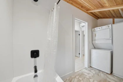 Powder Room Photo of 675 Little Boulevard, Gabriola Island, BC
