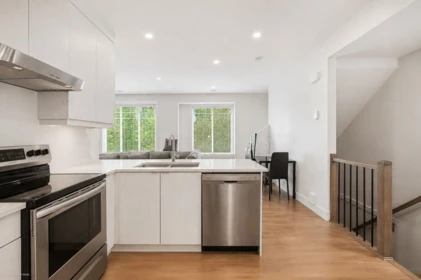 Kitchen Island Photo of 10 8033 166b Street, Surrey, BC