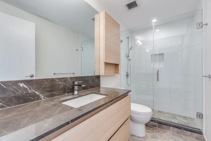 Guest Bathroom Photo of 1601 308 Morrissey Road, Port Moody, BC