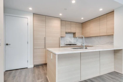 Kitchen Island Photo of 1601 308 Morrissey Road, Port Moody, BC