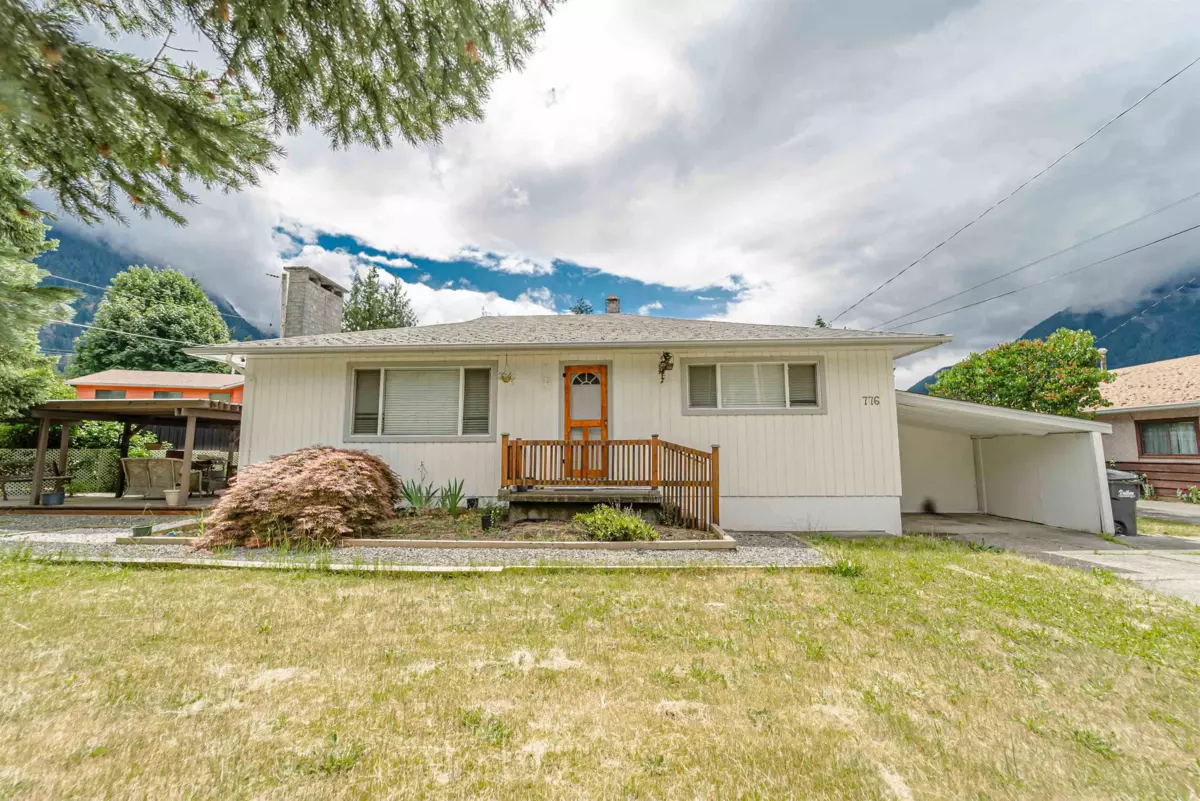 Exterior Rear Photo of 776 7th Avenue, Hope, BC