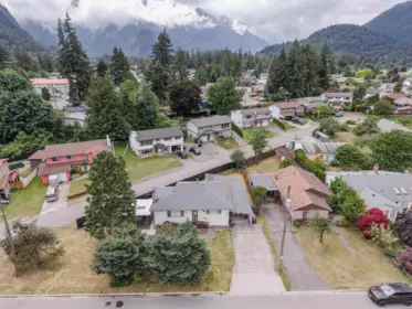 776 7th Avenue, Hope, BC, Hope — Single Family Residence for sale