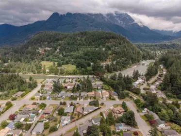 776 7th Avenue, Hope, BC, Hope — Single Family Residence for sale