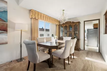 Breakfast Nook Photo of 2047 E 52nd Avenue, Vancouver, BC