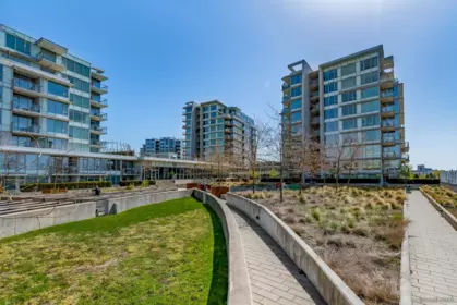 Backyard Photo of 1708 6971 Elmbridge Way, Richmond, BC