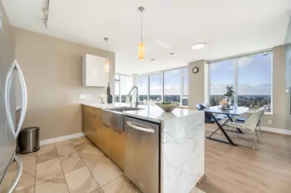 Kitchen Island Photo of 1708 6971 Elmbridge Way, Richmond, BC