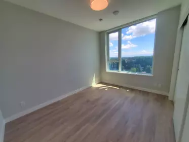 3202 567 Emerson Street, Coquitlam, BC, Coquitlam — Apartment/Condo for sale