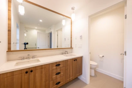 Hallway Photo of 81 20487 65 Avenue, Langley, BC