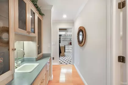 Primary Bathroom Photo of 13151 13 Avenue, Surrey, BC