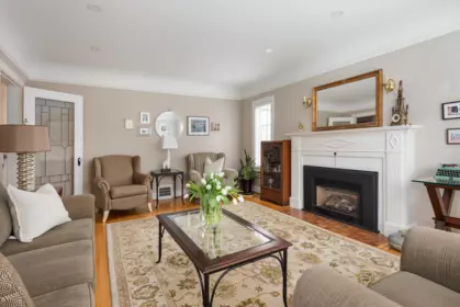 438 Fourth Street, New Westminster, BC, New Westminster — Single Family Residence for sale
