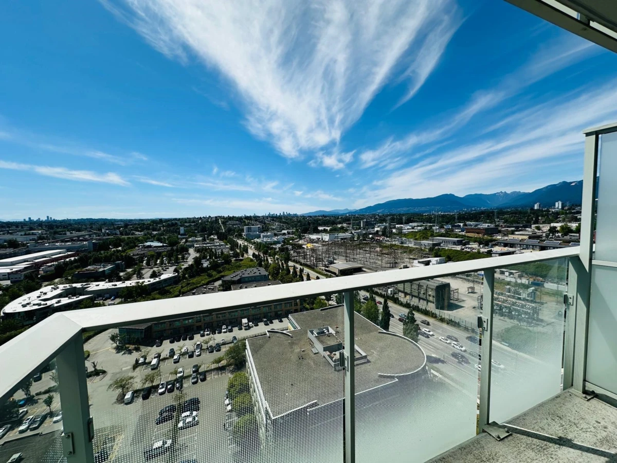 Family Room Photo of 1703 2186 Gilmore Avenue, Burnaby, BC