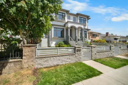 1475 E 55th Avenue, Vancouver, BC, Vancouver — Half Duplex for sale