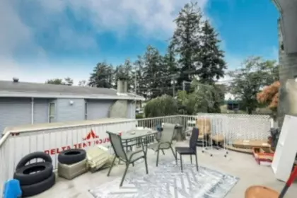 Breakfast Nook Photo of 10926 80 Avenue, Delta, BC