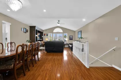 Breakfast Nook Photo of 10258 Sheaves Court, Delta, BC