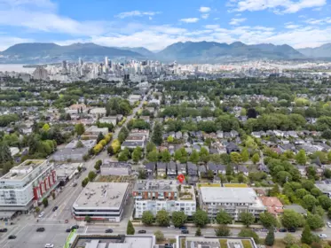 Community Amenities Photo (Clubhouse) of 477 W King Edward Avenue, Vancouver, BC