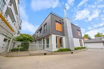 Street View Photo of 477 W King Edward Avenue, Vancouver, BC