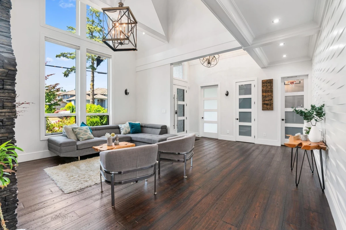 Family Room Photo of 8866 134b Street, Surrey, BC