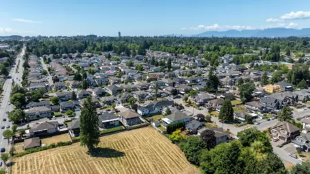 Hot Tub / Spa Photo of 8866 134b Street, Surrey, BC