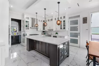 Kitchen Photo of 8866 134b Street, Surrey, BC