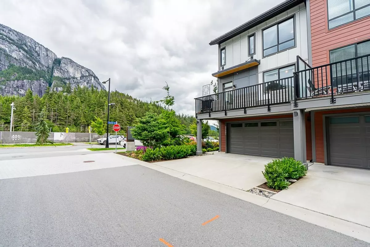 Exterior Rear Photo of 37981 Helm Way, Squamish, BC