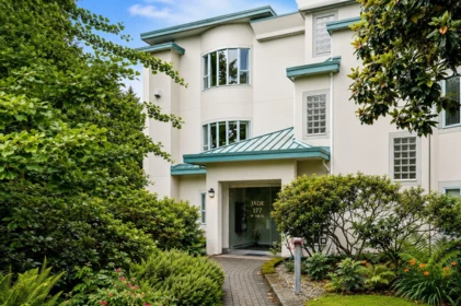 104 177 W 5th Street, North Vancouver, BC, North Vancouver — Apartment/Condo for sale