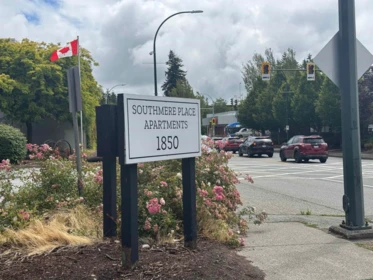 Hot Tub / Spa Photo of 321 1850 E Southmere Crescent, Surrey, BC