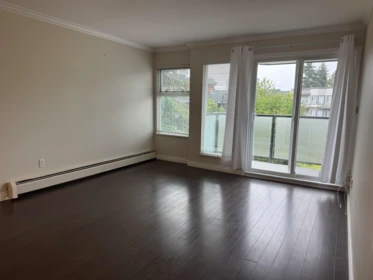 Walk-In Closet Photo of 321 1850 E Southmere Crescent, Surrey, BC