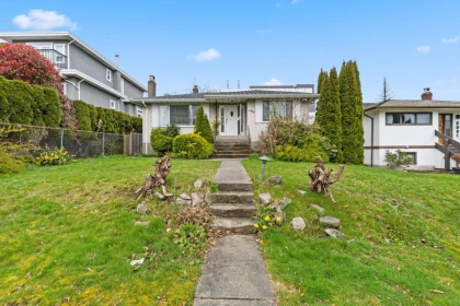 3977 Forest Street, Burnaby, BC, Burnaby — Single Family Residence for sale